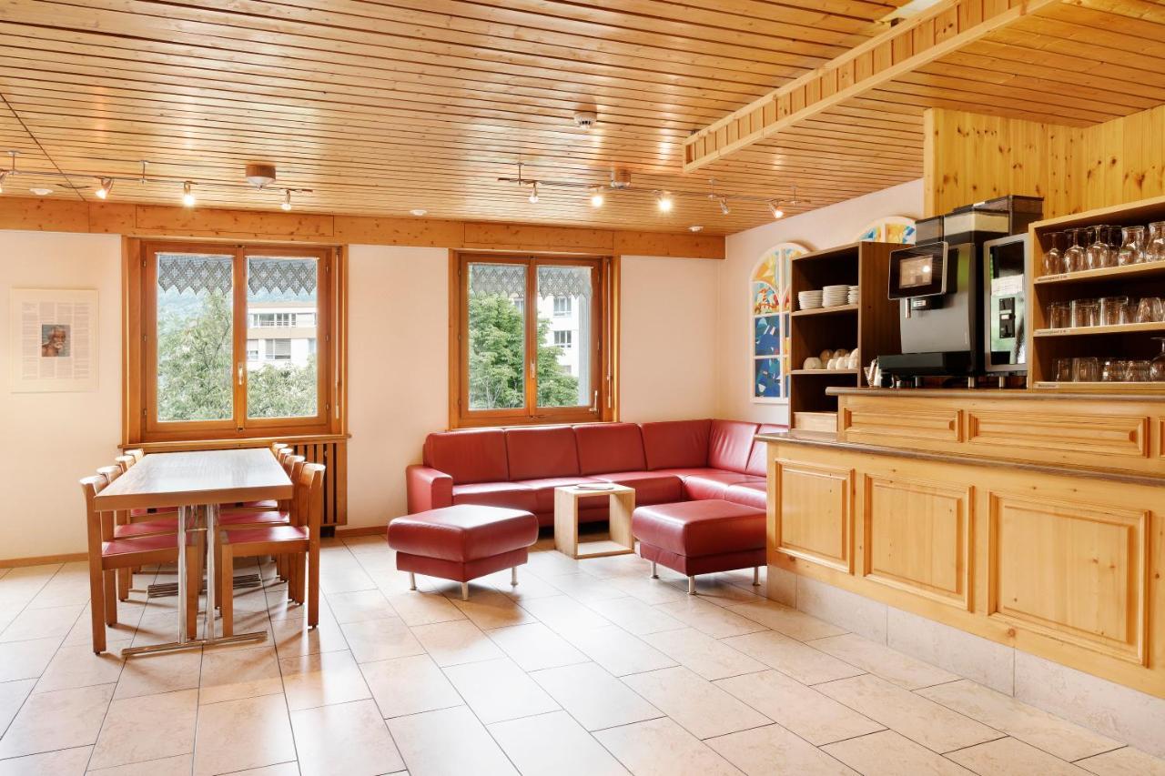 Hotel & Bildungshaus St. Jodern Висп Екстериор снимка